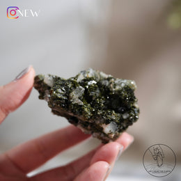 土耳其綠簾石白水晶共生