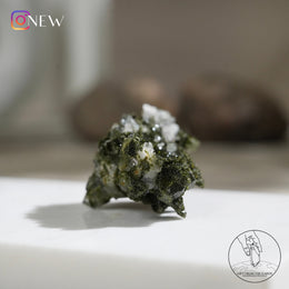 土耳其綠簾石白水晶共生