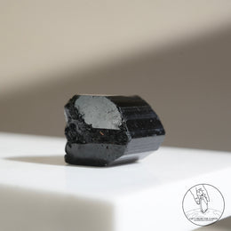 莫桑比克亮面黑碧璽原石