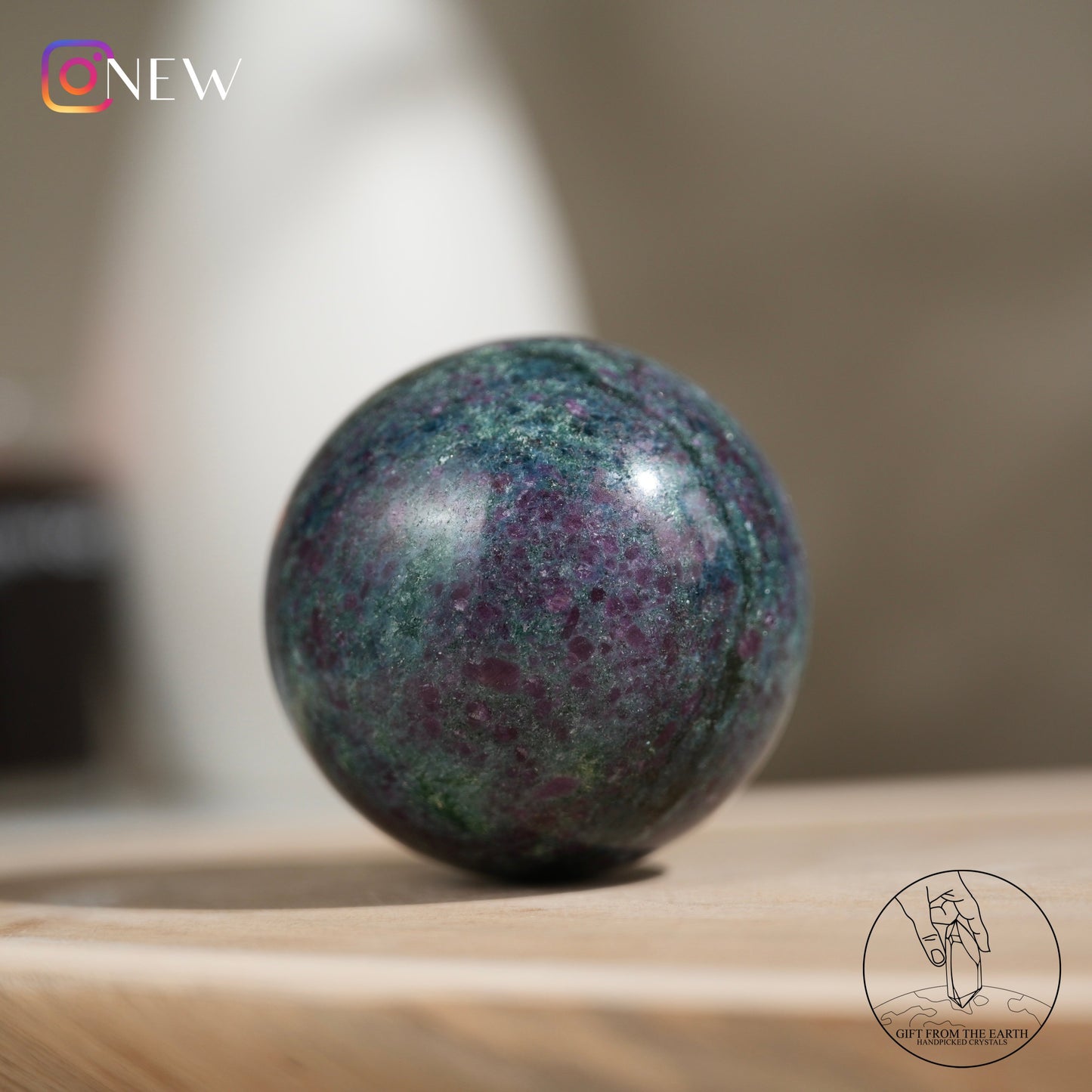 Red-green-blue tourmaline association sphere