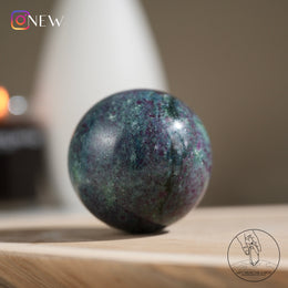 紅綠寶藍晶共生球