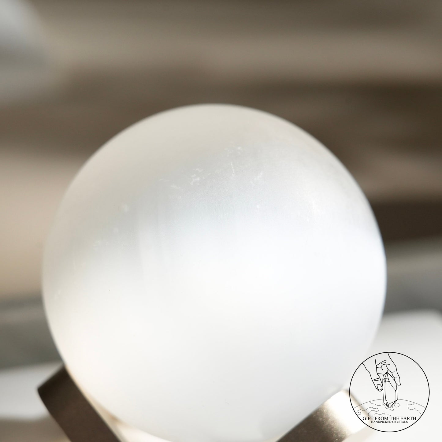 Selenite sphere