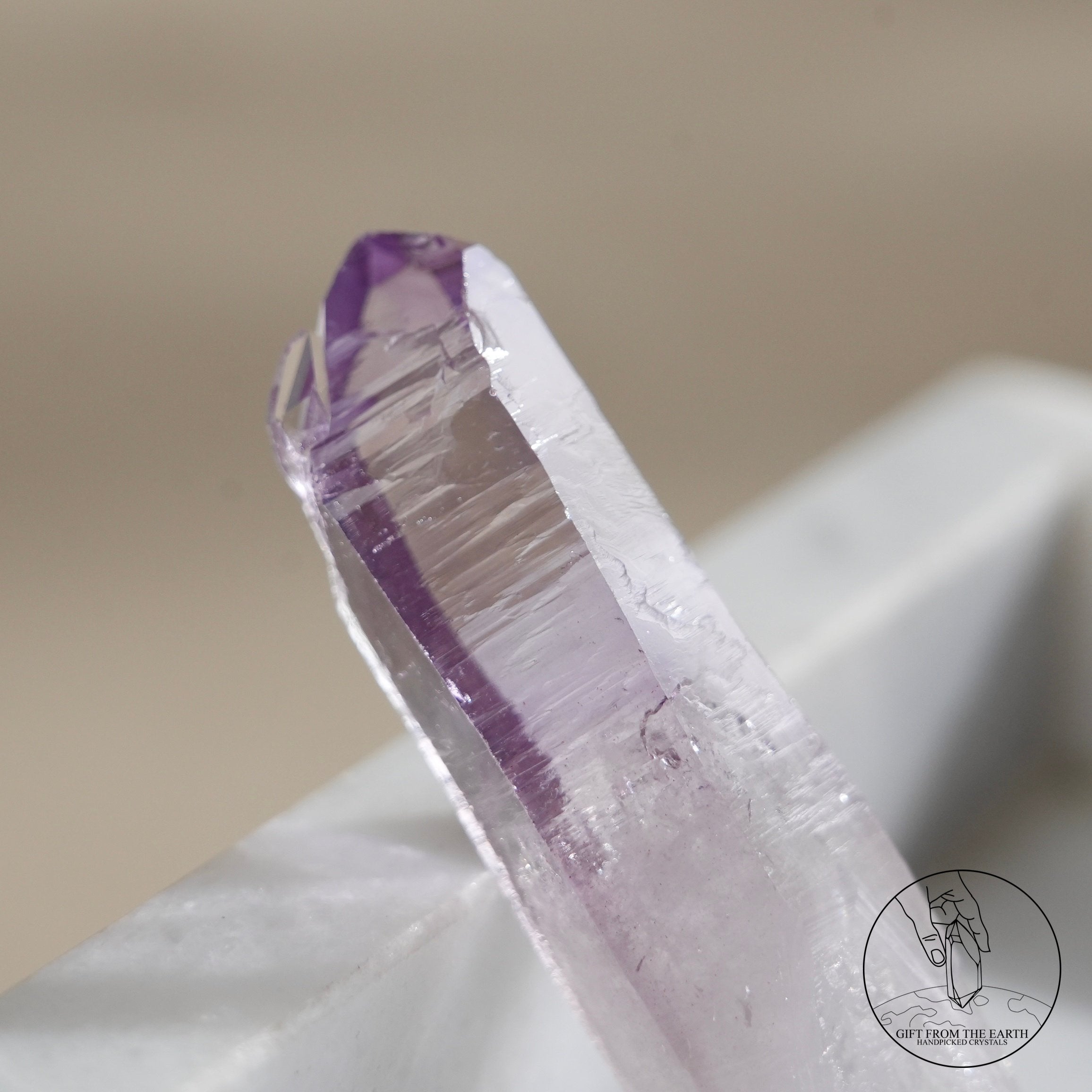 克魯茲紫水晶原石– GFE Handpicked Crystals