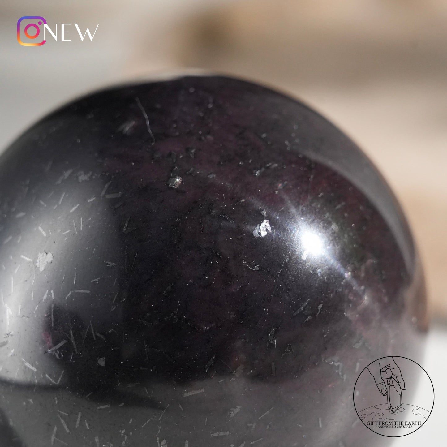 Starry garnet sphere