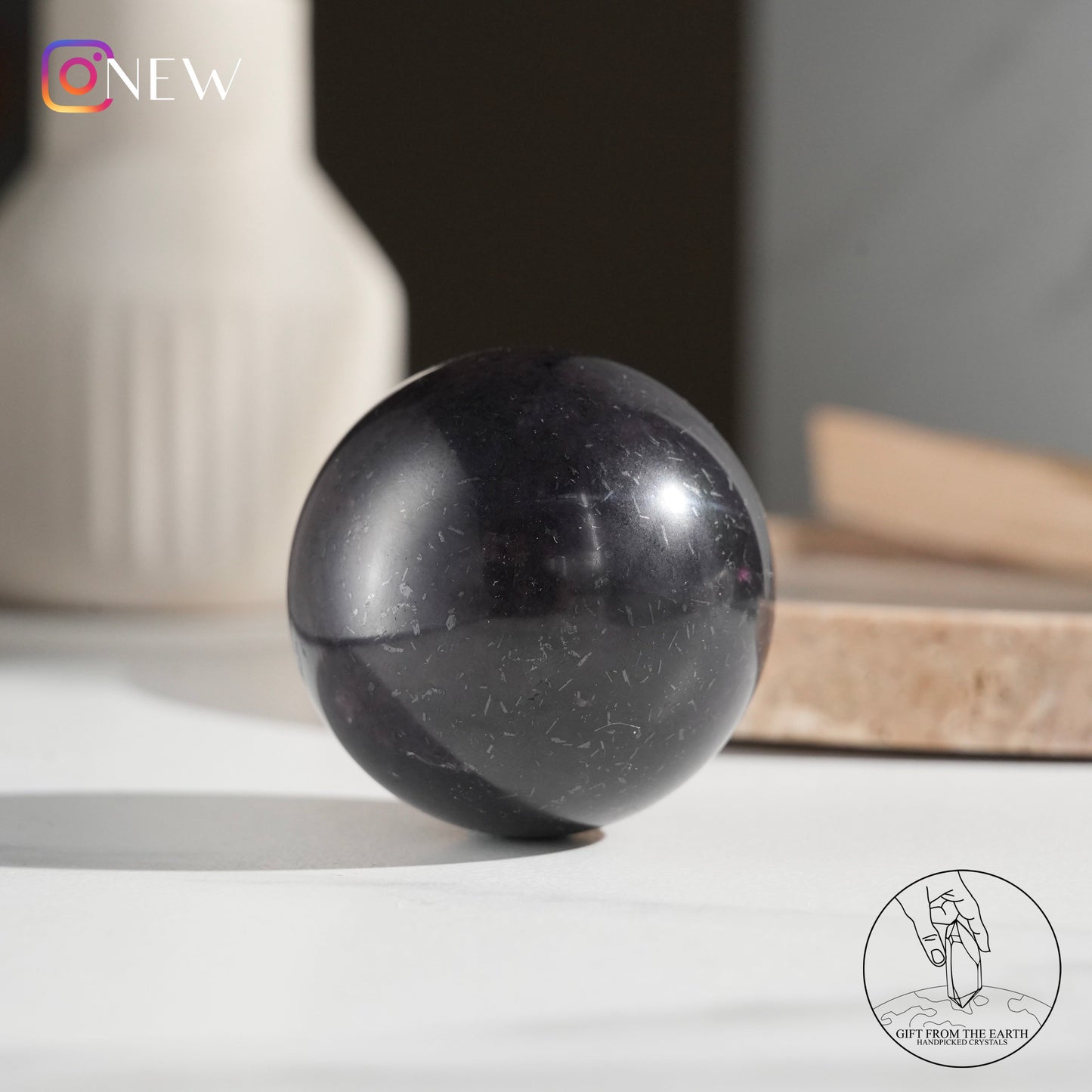 Starry garnet sphere