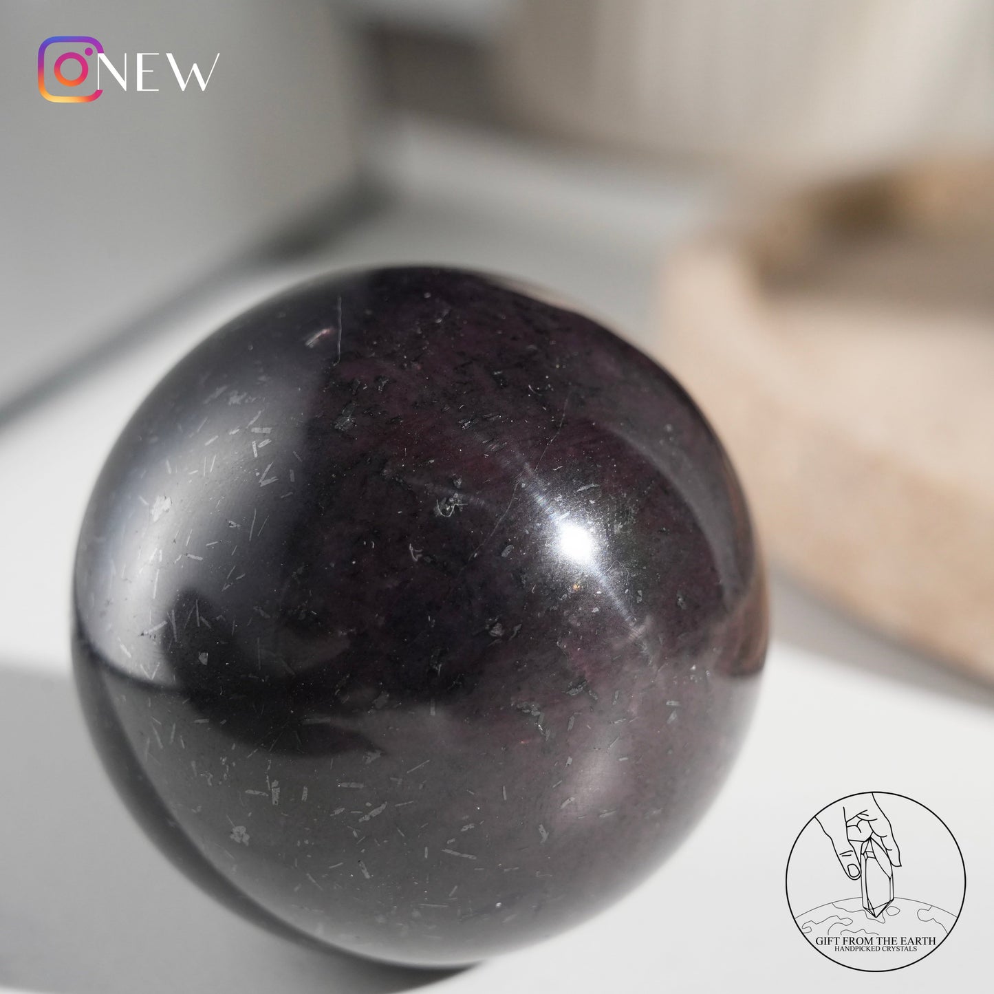 Starry garnet sphere