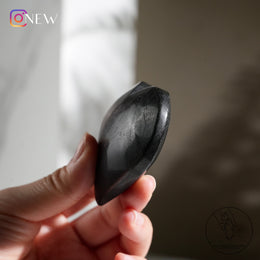 蘇輝石心（金運石）