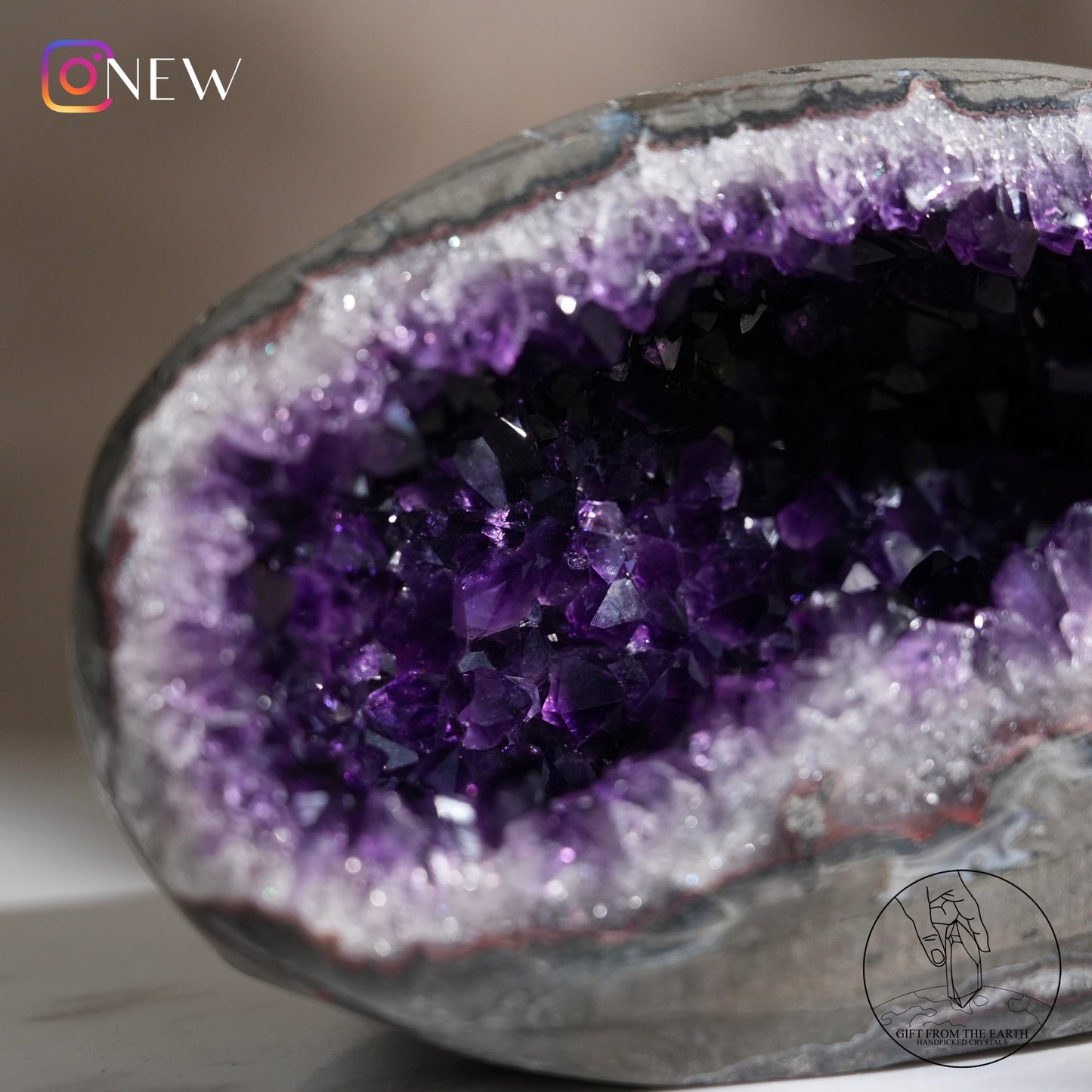 Amethyst geode