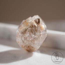 尼泊爾黃泥白骸骨水晶