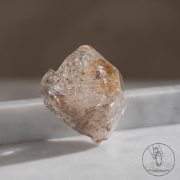 尼泊爾黃泥白骸骨水晶