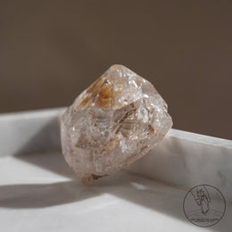 尼泊爾黃泥白骸骨水晶