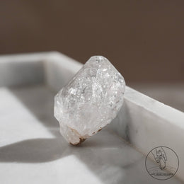 尼泊爾黃泥白骸骨水晶
