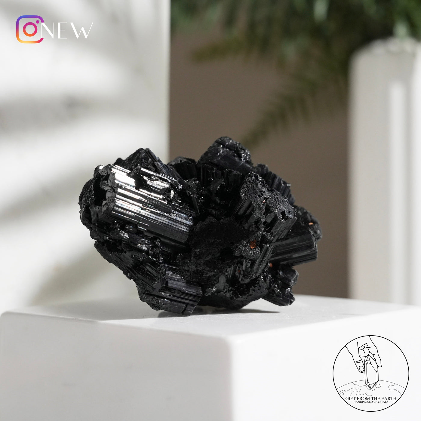 納米比亞亮面黑碧璽晶簇