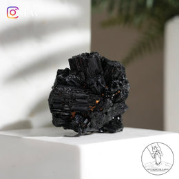 納米比亞亮面黑碧璽晶簇