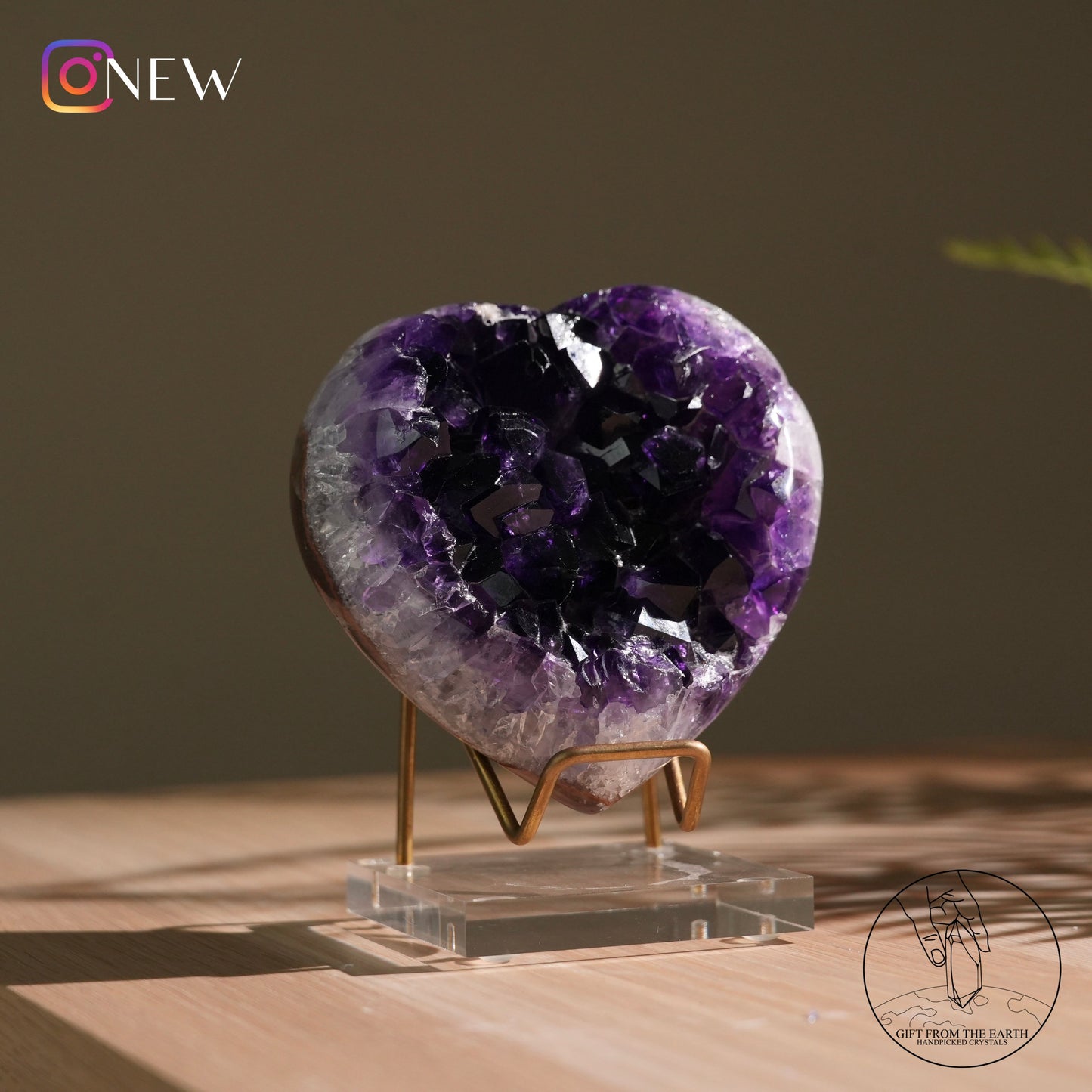 Heart-shaped amethyst cluster