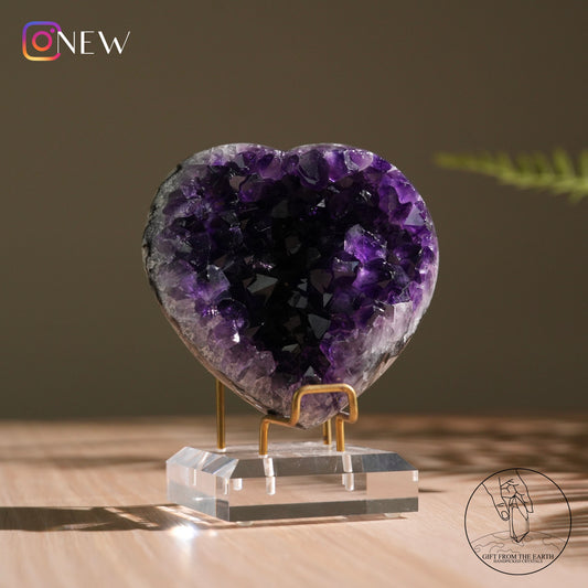 Heart-shaped amethyst cluster