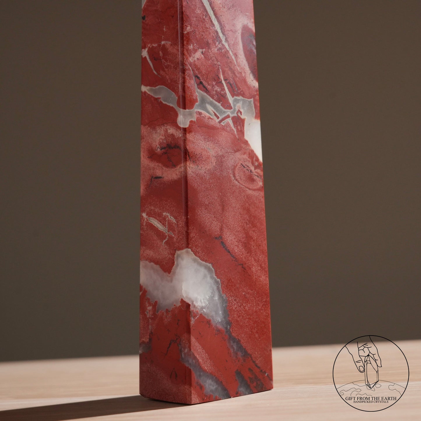 Red jasper point