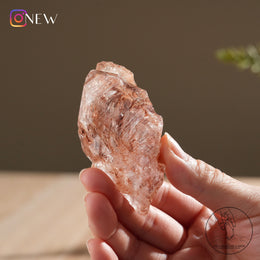 紅泥骸骨水晶