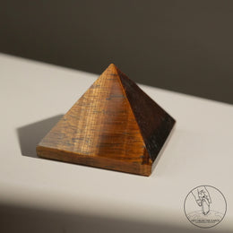 黃虎眼石金字塔