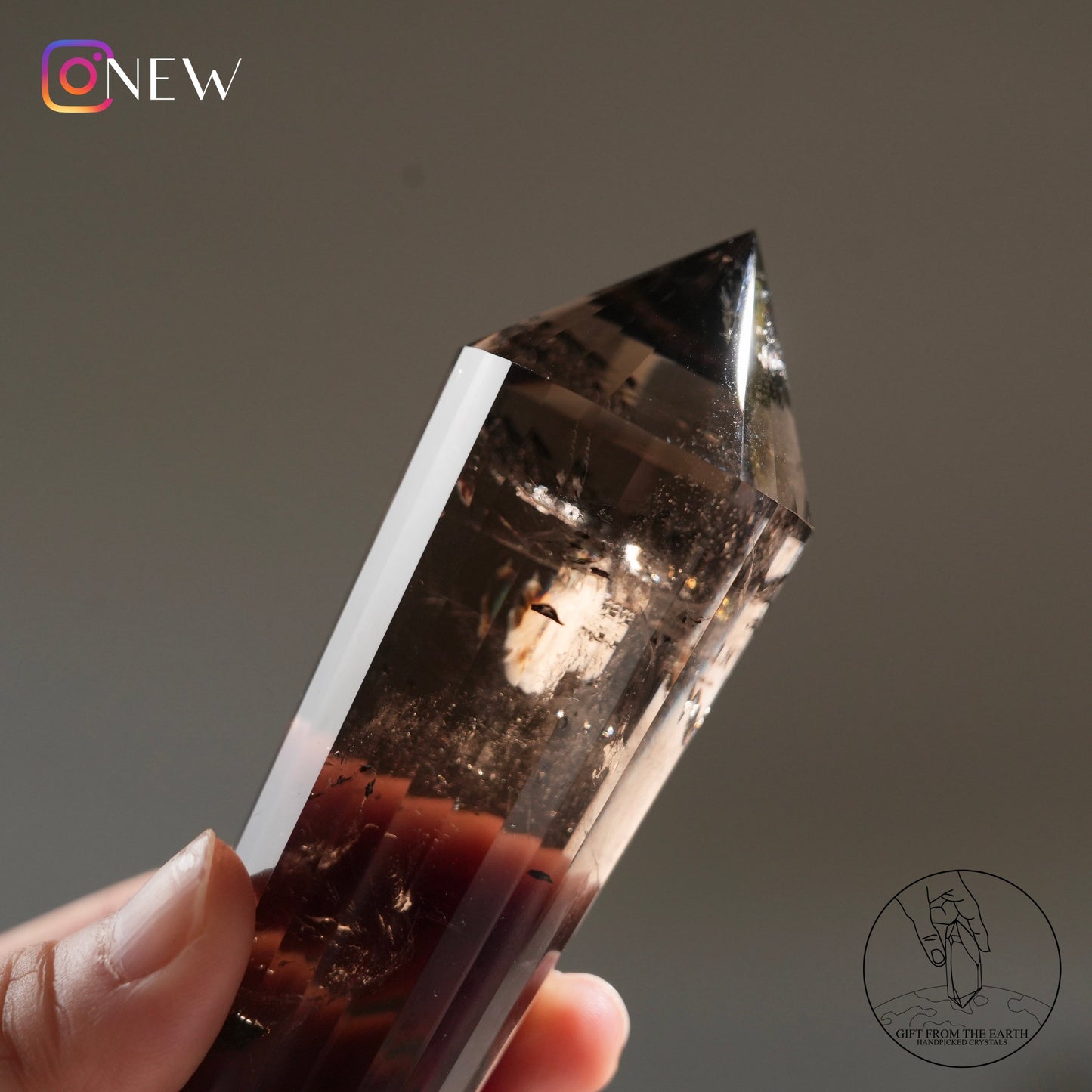 24-faceted rainbow smoky quartz Vogel cut