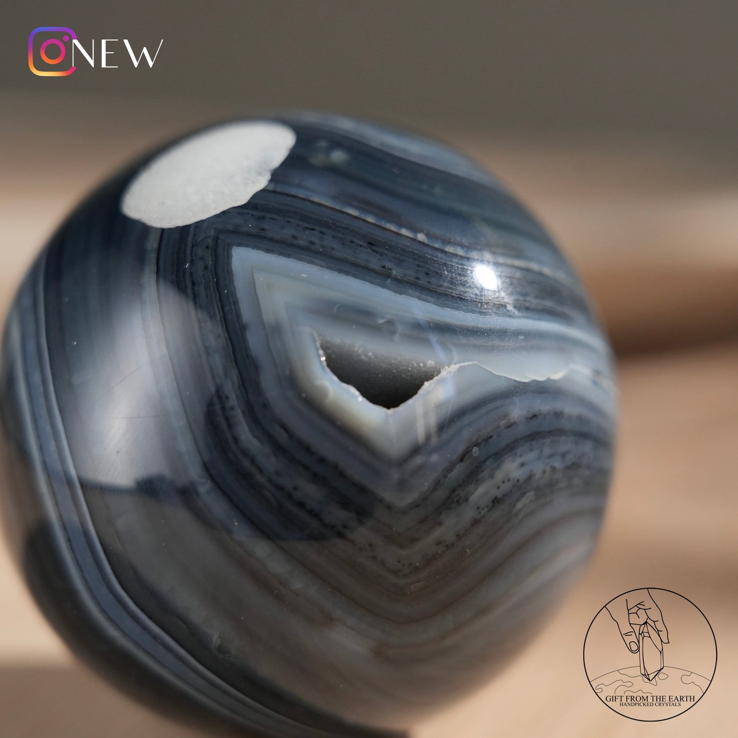 Black agate sphere