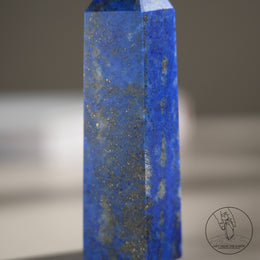 青金石柱