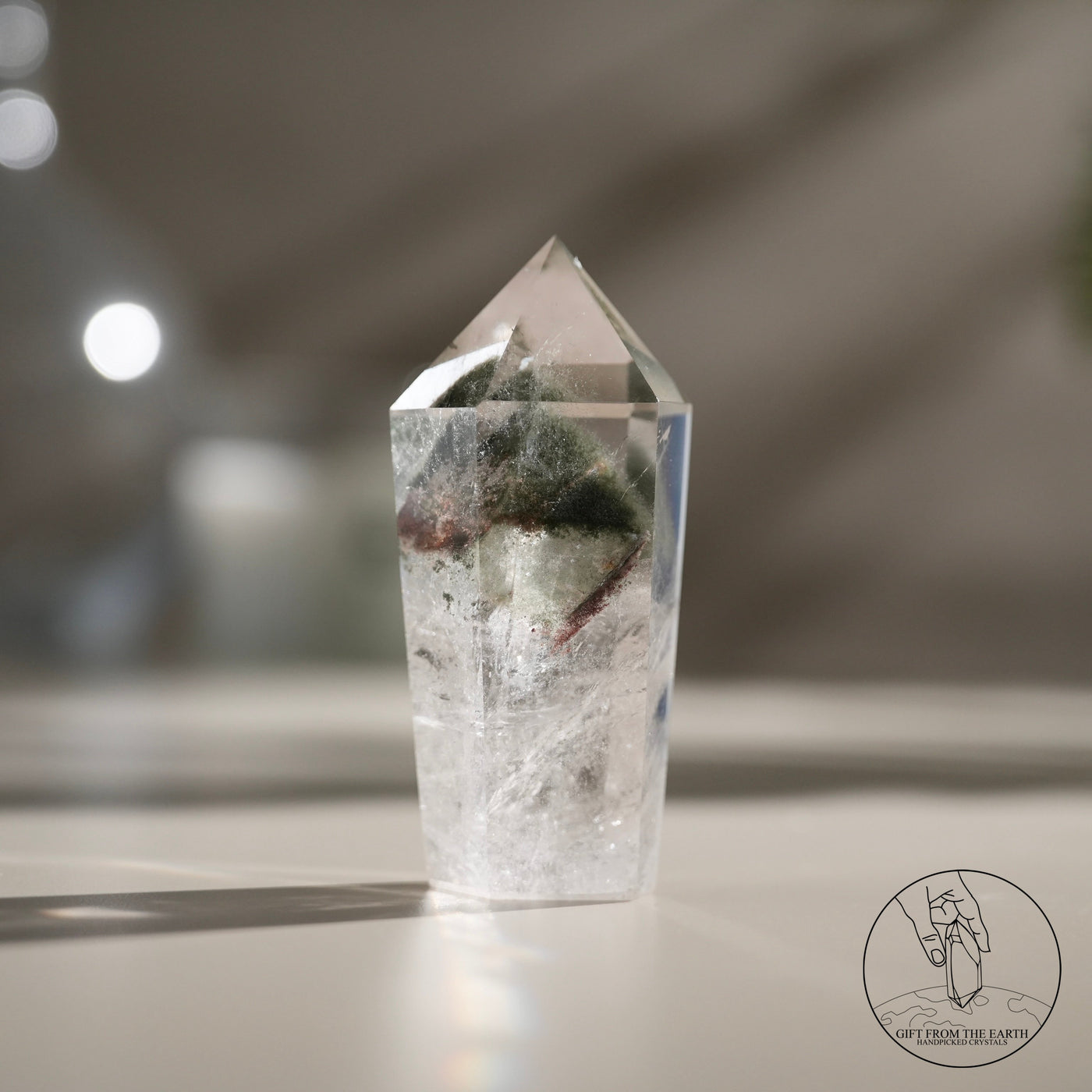 金字塔紅綠幽靈水晶柱