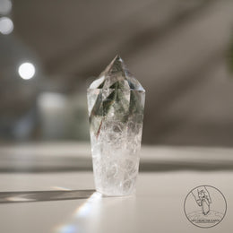 金字塔紅綠幽靈水晶柱