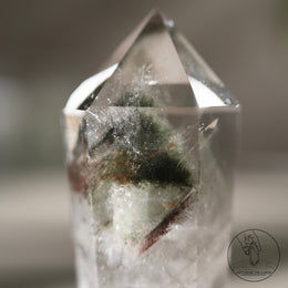 金字塔紅綠幽靈水晶柱