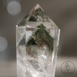 金字塔紅綠幽靈水晶柱