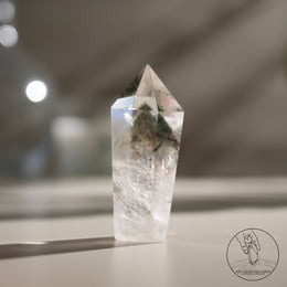 金字塔紅綠幽靈水晶柱