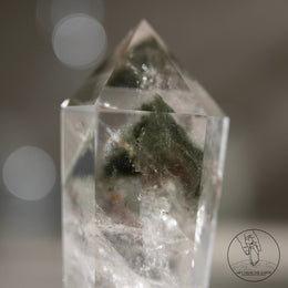 金字塔紅綠幽靈水晶柱