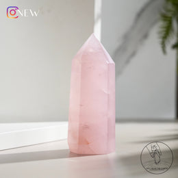 莫桑比克粉晶柱