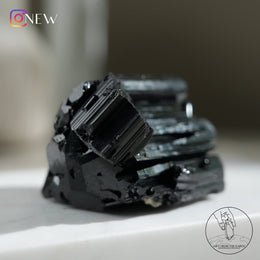 莫桑比克亮面黑碧璽原石