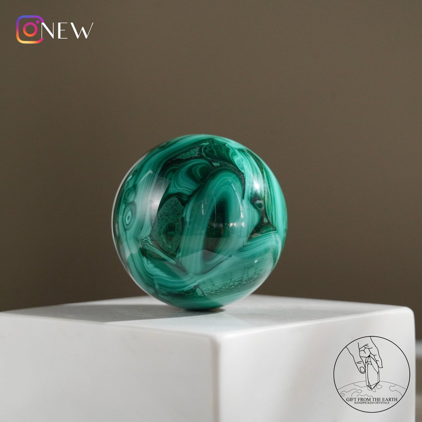 Malachite sphere