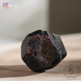 Garnet Raw Stone