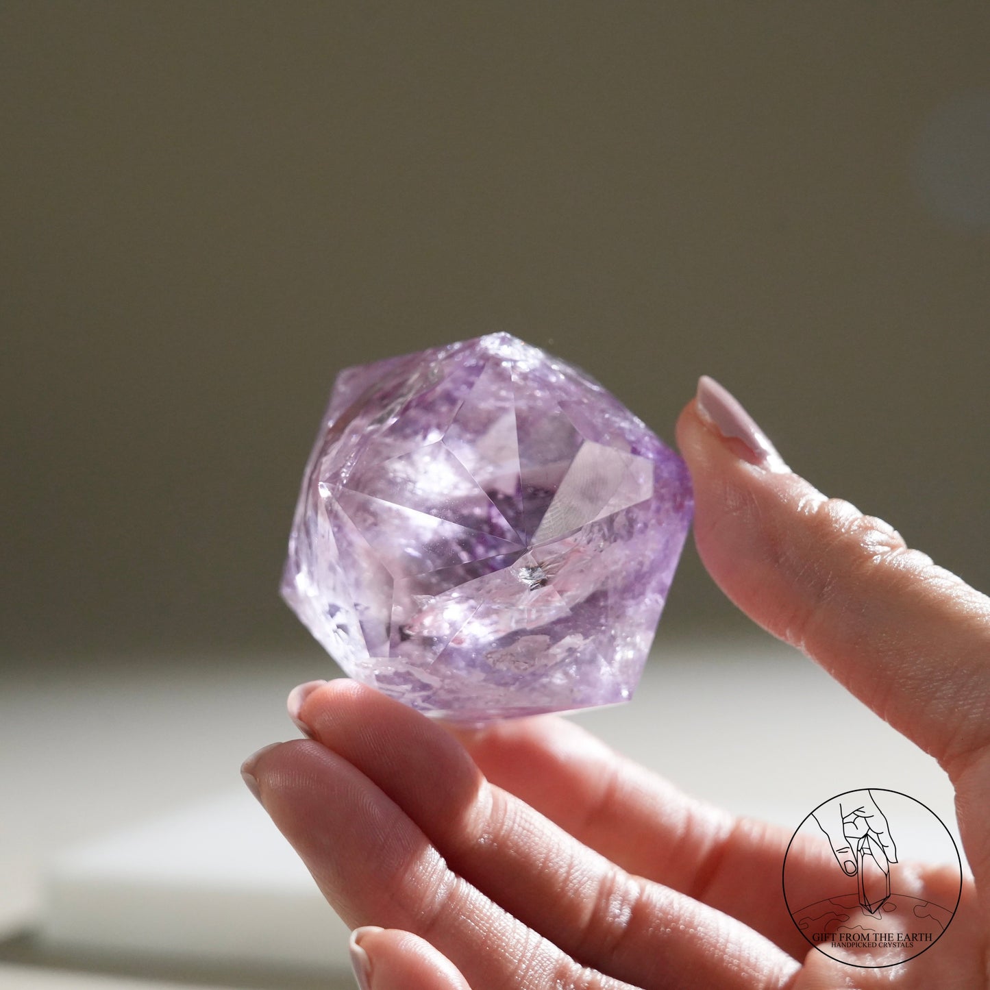 60-faceted ametrine