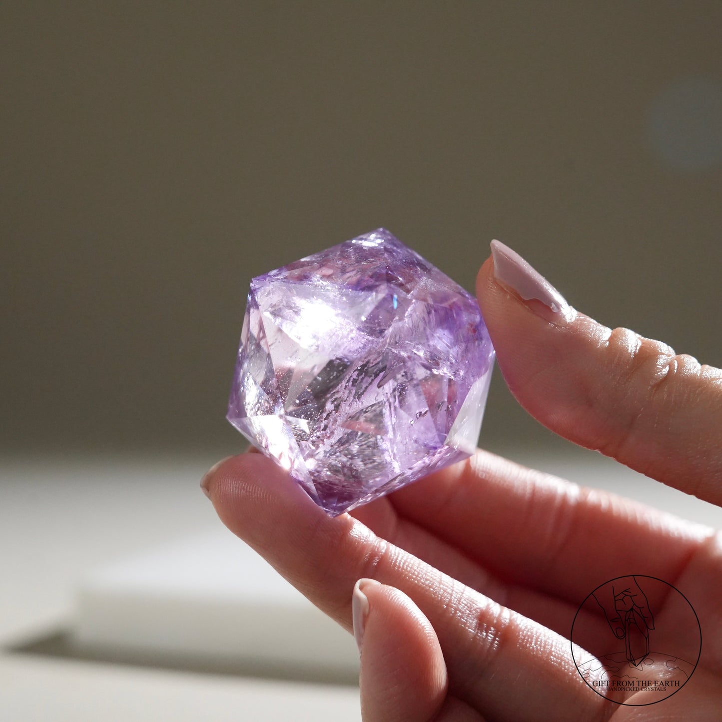 60-faceted amethyst