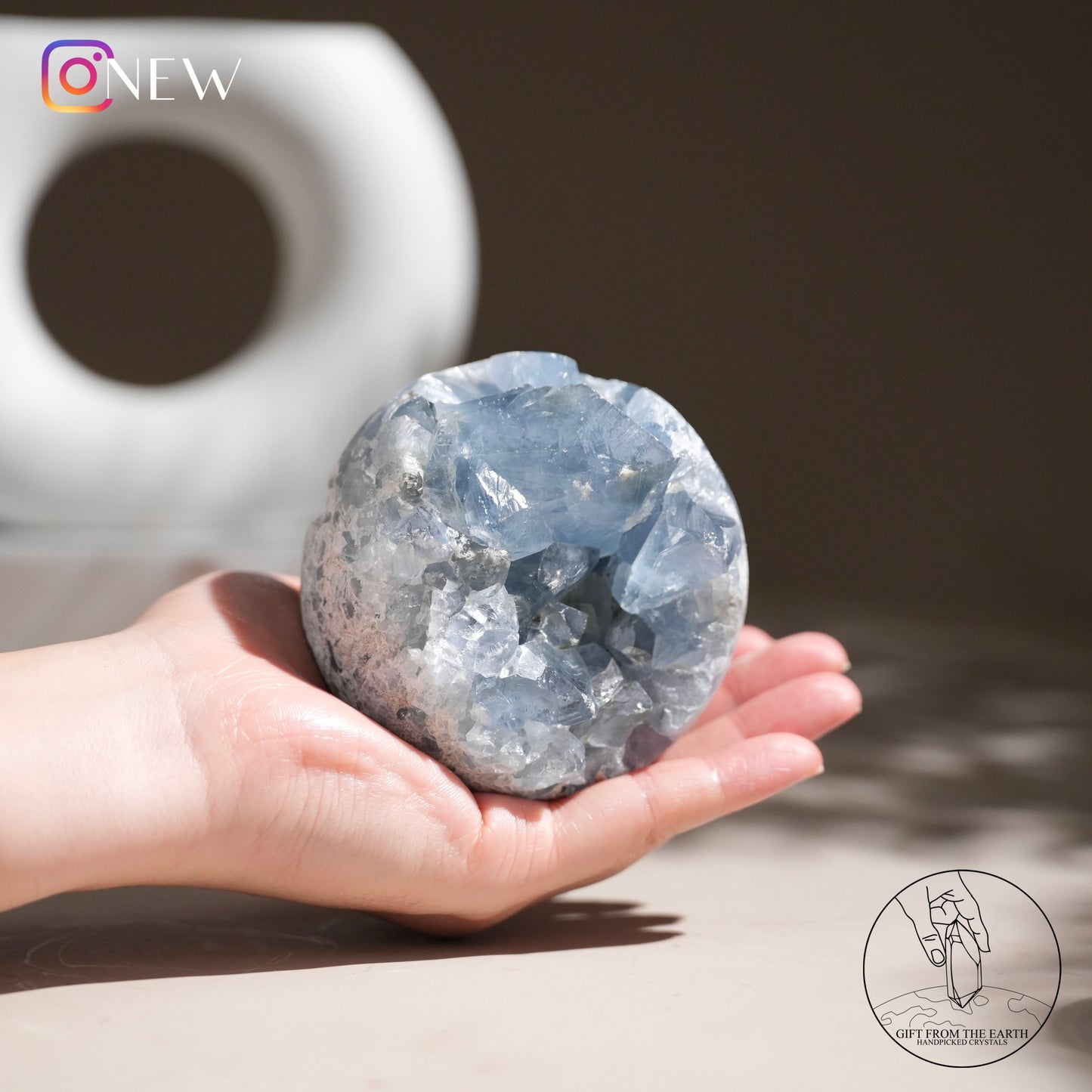 Celestite sphere