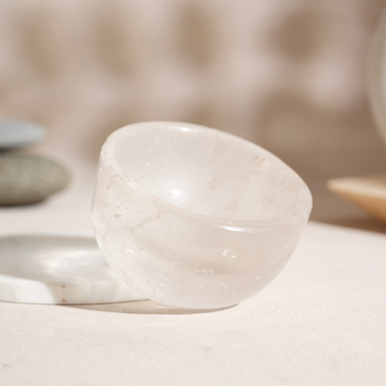 白水晶碗