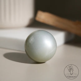 坦桑尼亞綠月光石球