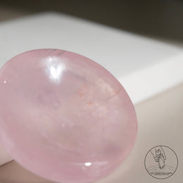 莫桑比克粉晶飾物碟