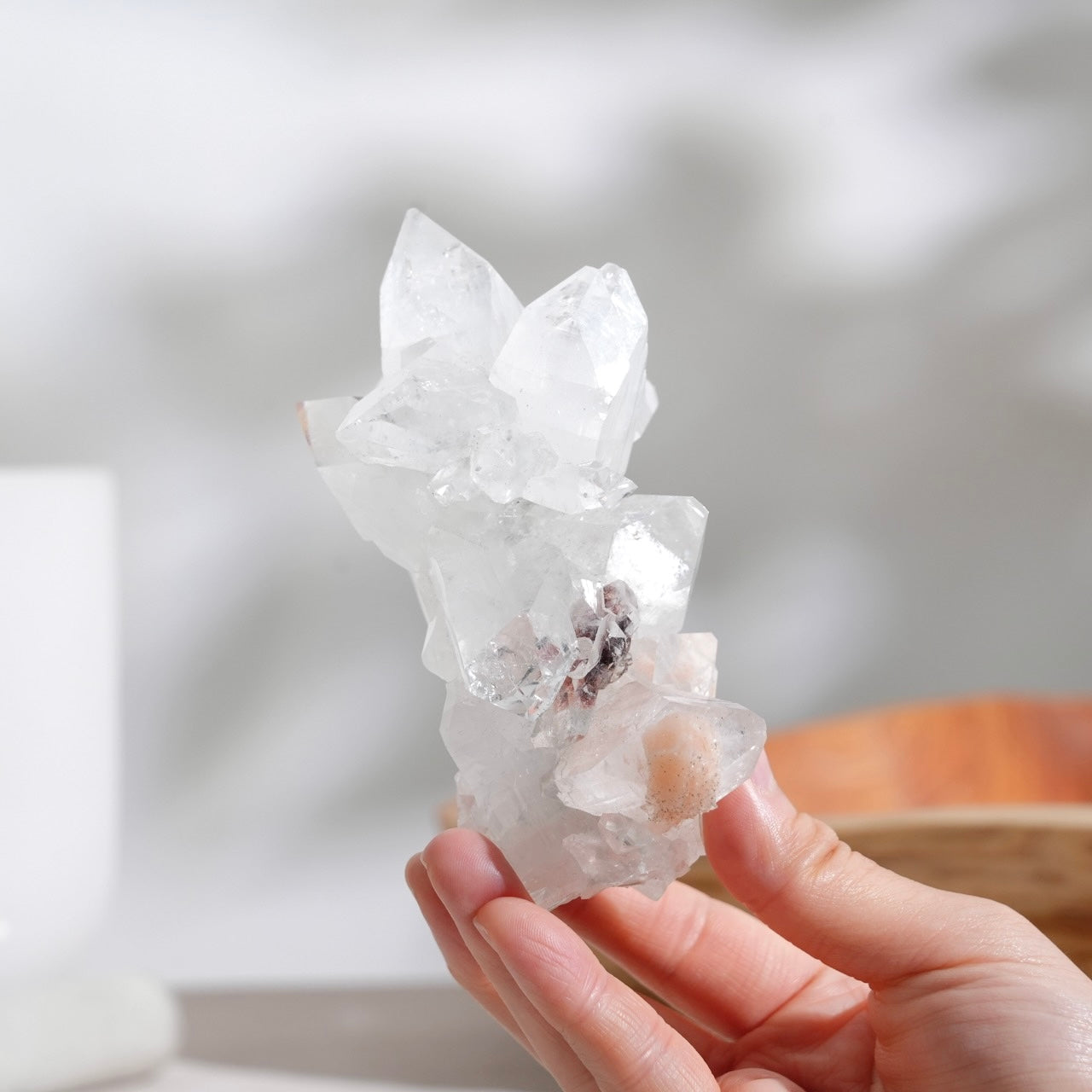 Diamond apophyllite