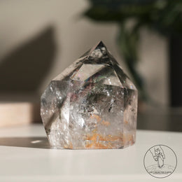 彩虹綠幽靈水晶柱