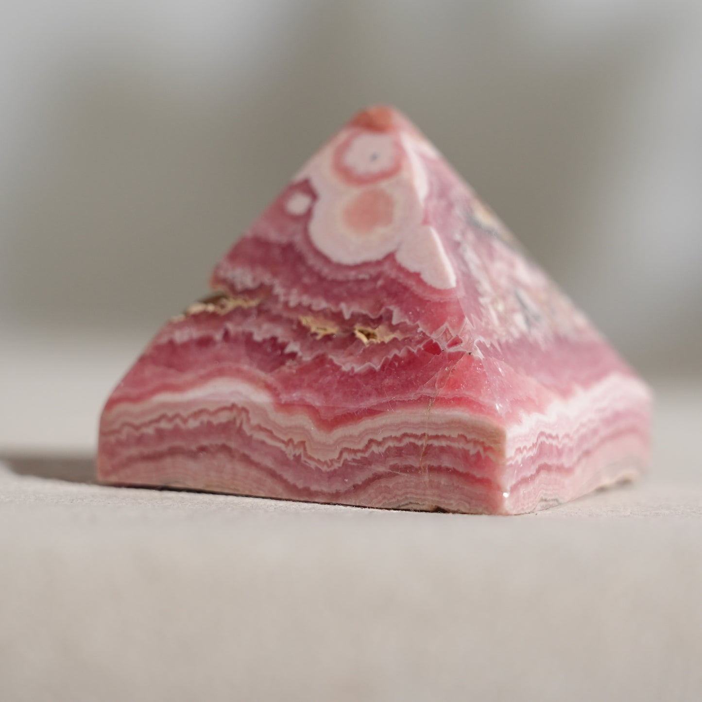 阿根廷紅紋石金字塔