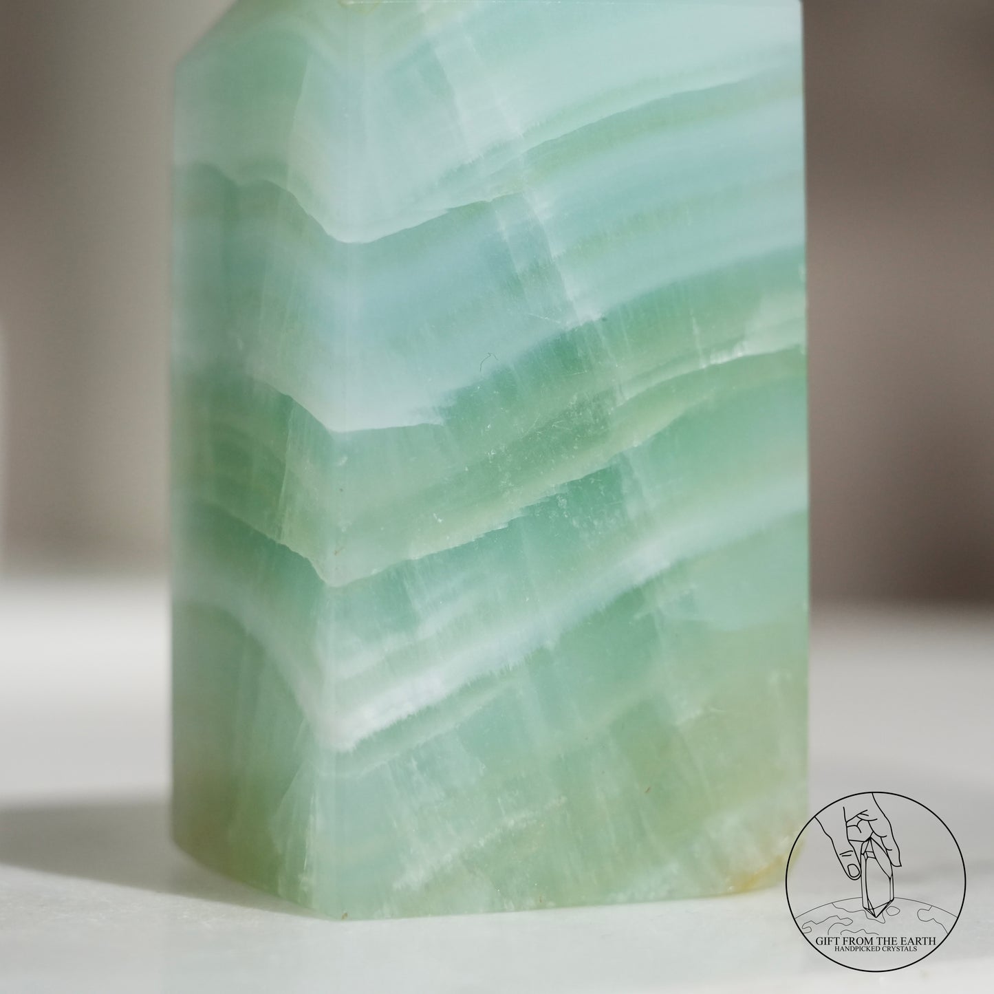 開心果方解石柱