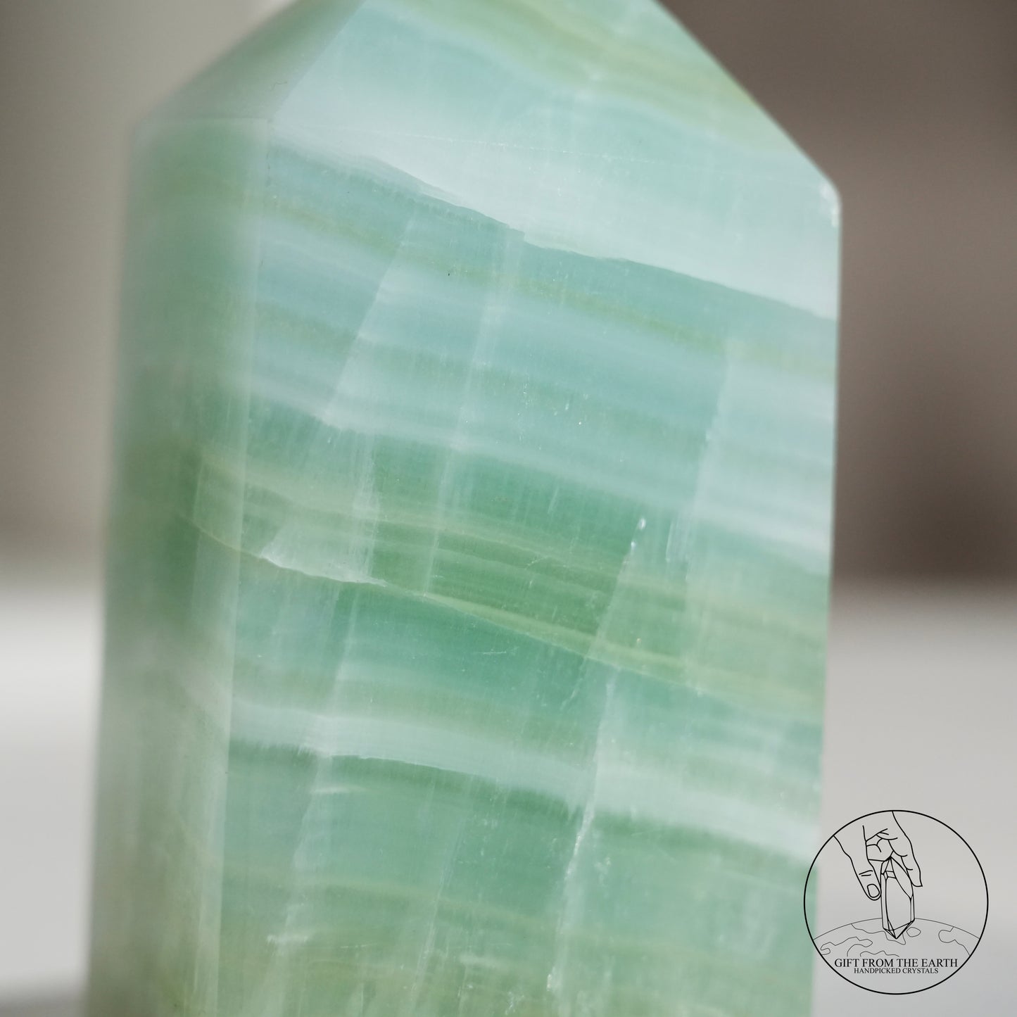 開心果方解石柱