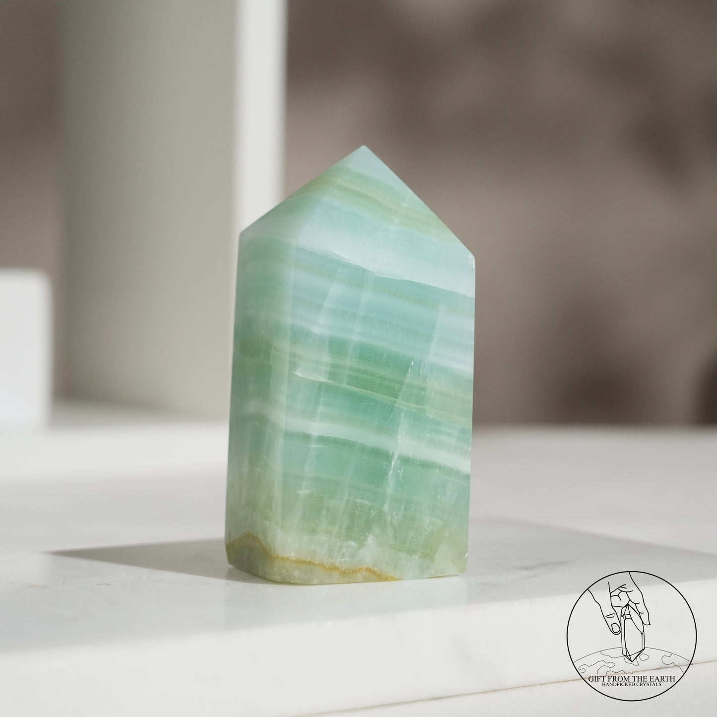 開心果方解石柱