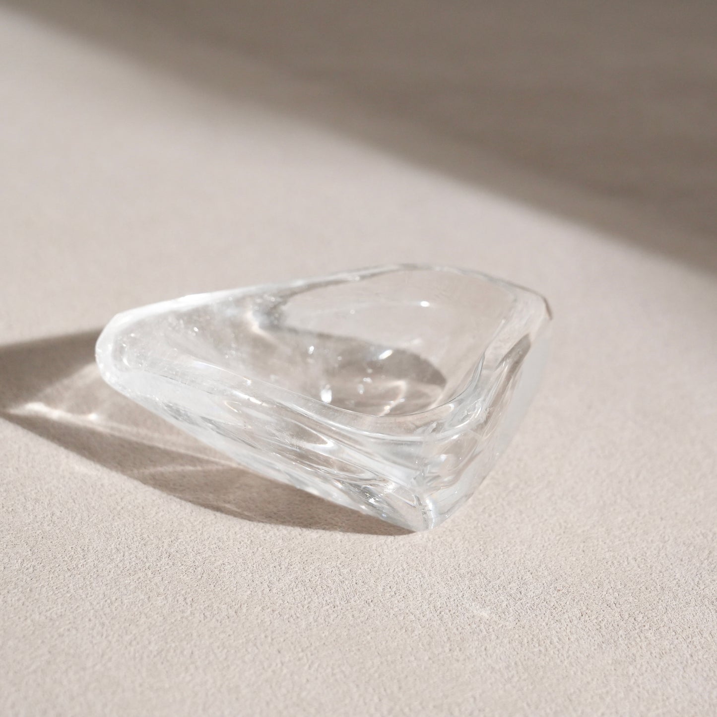 Clear quartz bowl