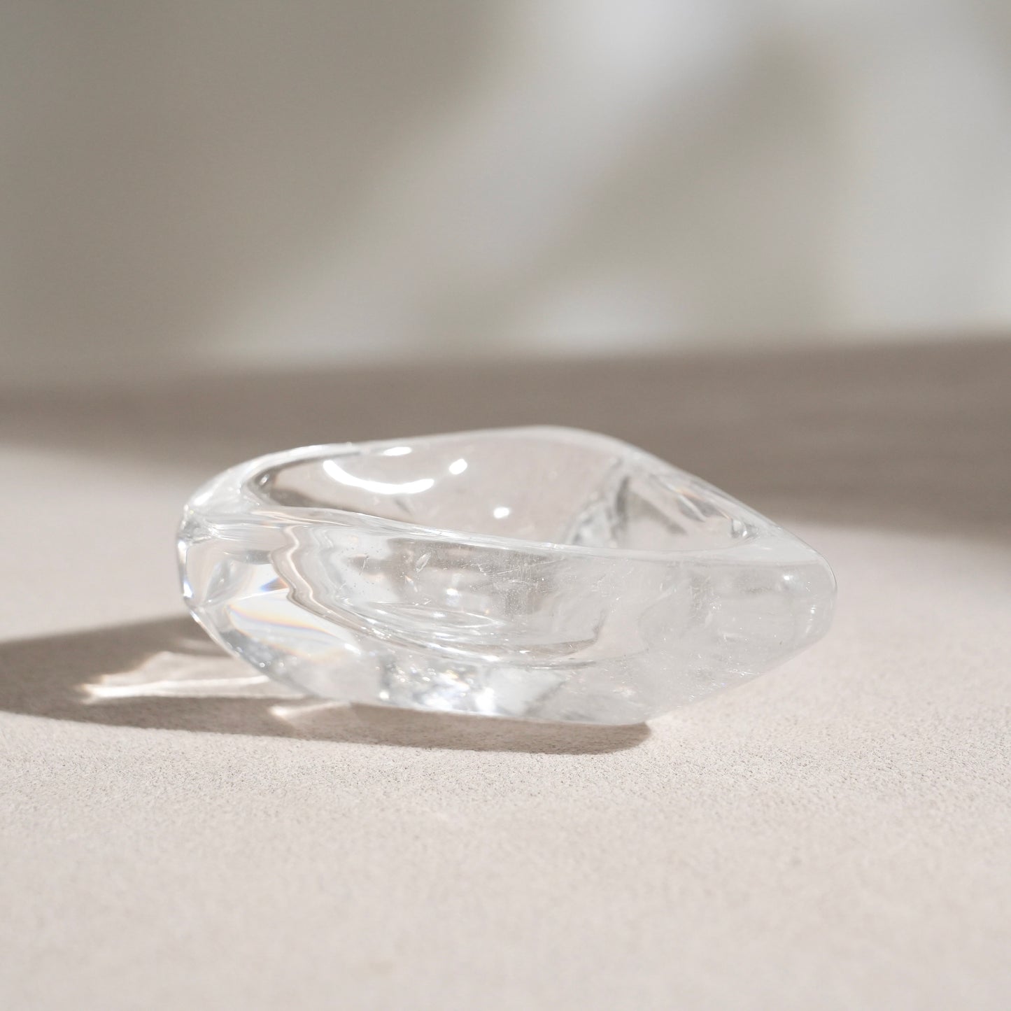 Clear quartz bowl